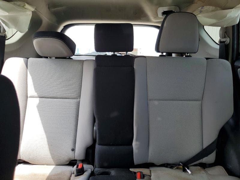 2018 TOYOTA RAV4 XLE 10