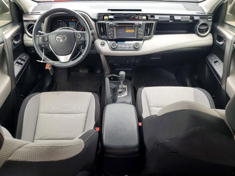 2018 TOYOTA RAV4 XLE 8