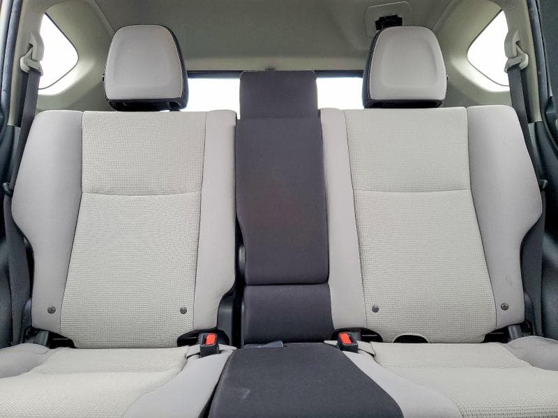 2018 TOYOTA RAV4 XLE 10