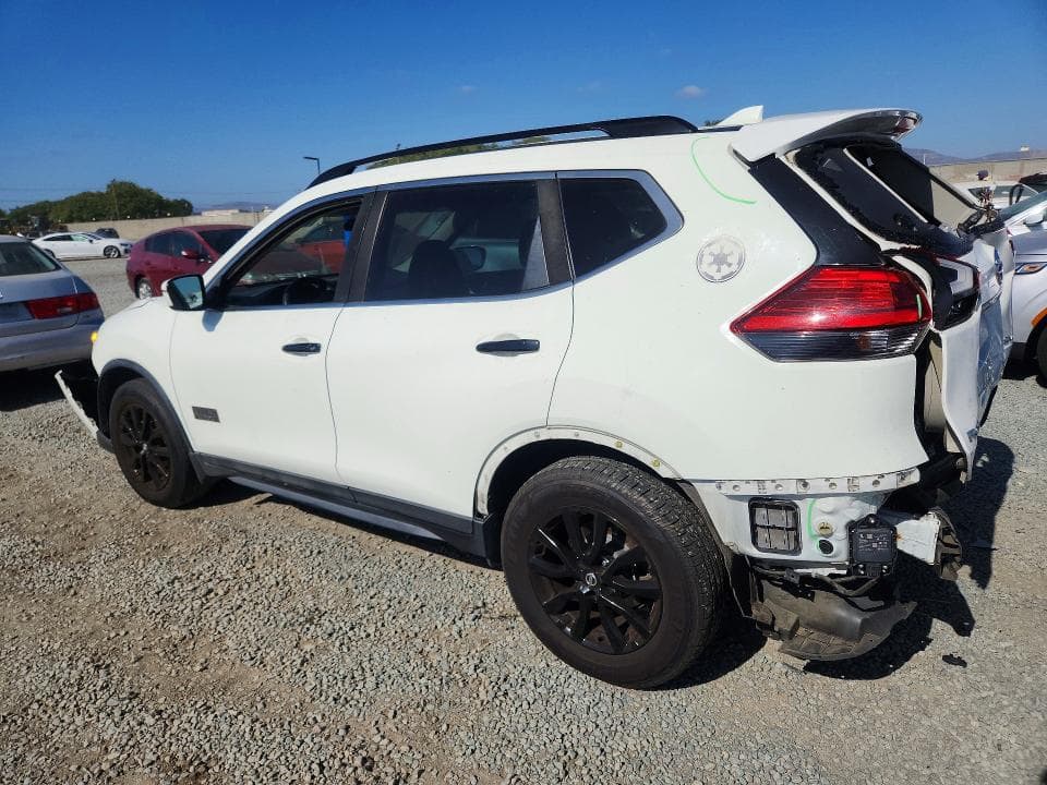 2017 NISSAN ROGUE SV 2