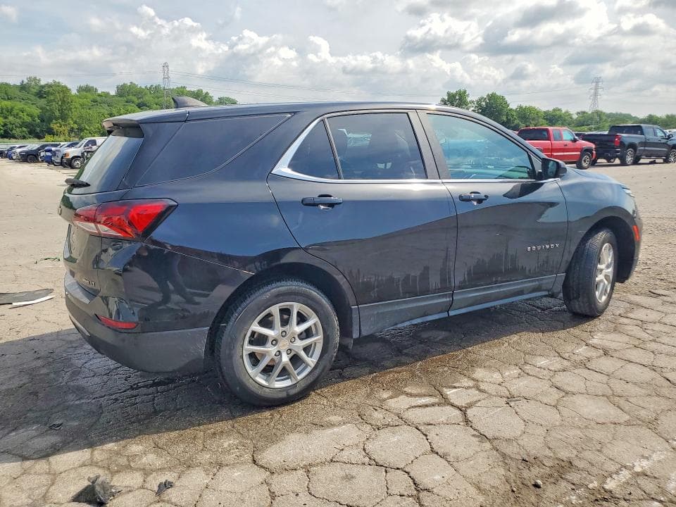 2022 CHEVROLET EQUINOX LT 3