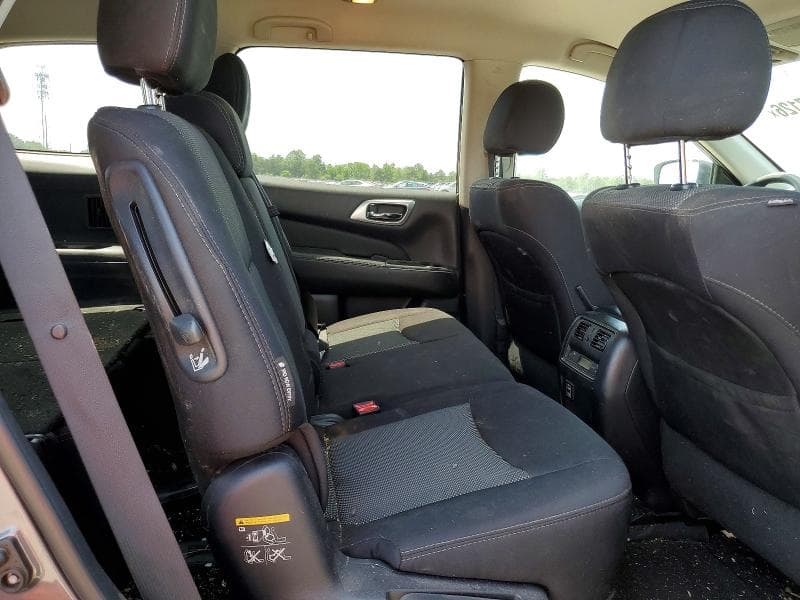 2018 NISSAN PATHFINDER S 11