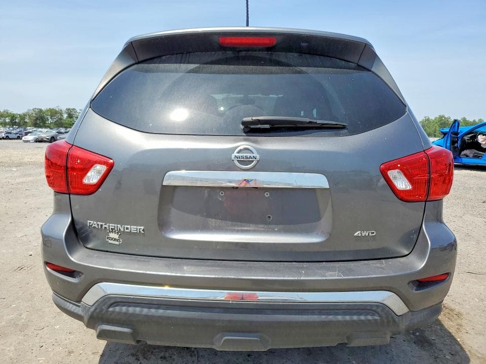 2018 NISSAN PATHFINDER S 6