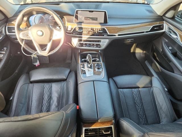 2019 BMW 750 XI XI 8
