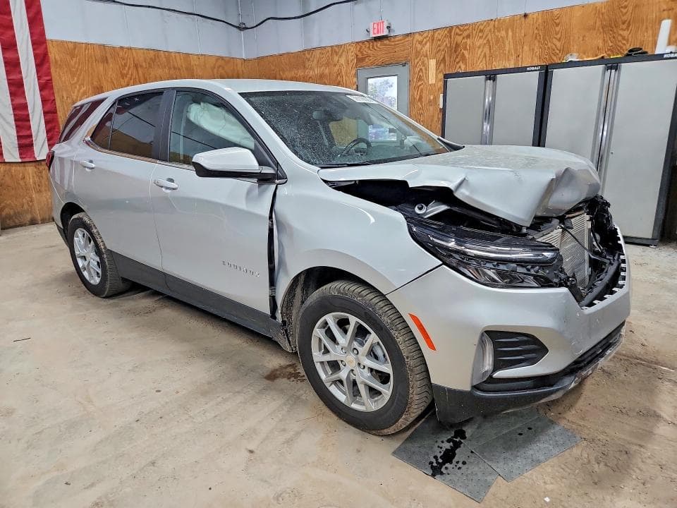 2022 CHEVROLET EQUINOX LT 4