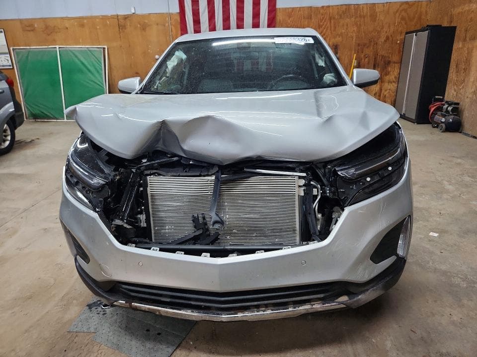 2022 CHEVROLET EQUINOX LT 5