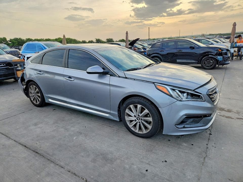2017 HYUNDAI SONATA SPORT 4