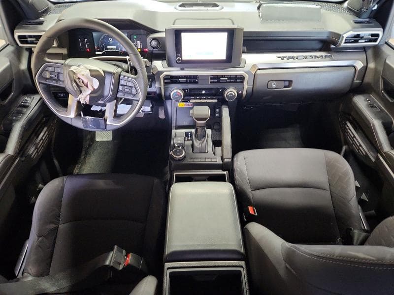 2025 TOYOTA TACOMA SR5 8