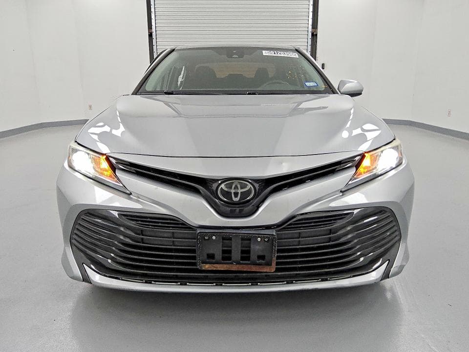 2020 TOYOTA CAMRY LE 5