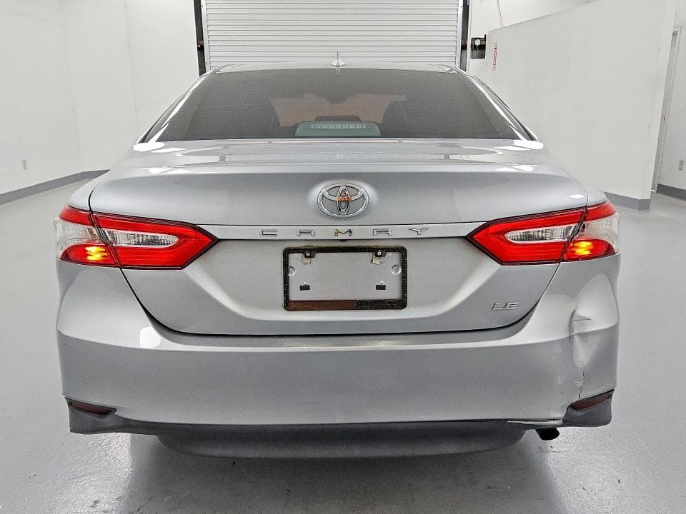 2020 TOYOTA CAMRY LE 6
