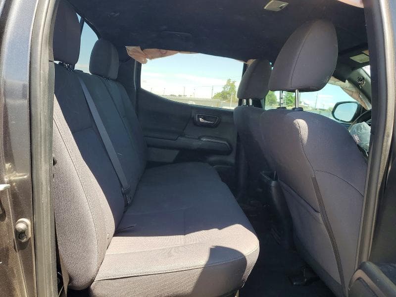 2018 TOYOTA TACOMA TRD OFF-ROAD 10