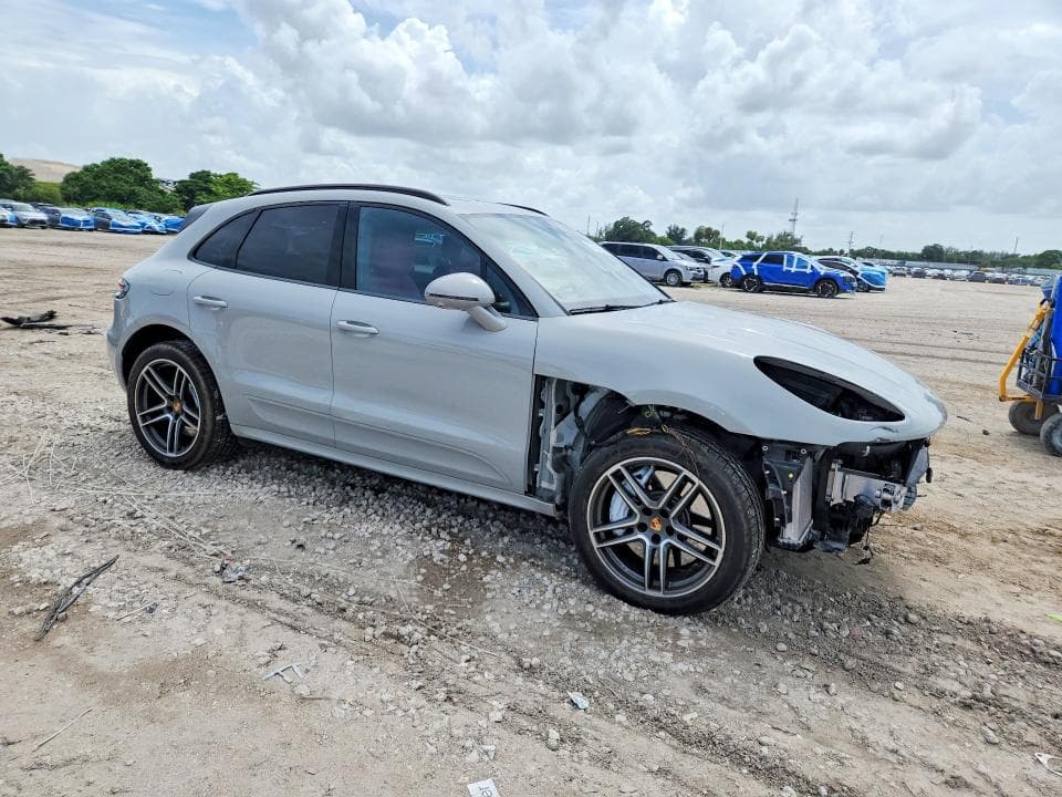 2020 PORSCHE MACAN TURBO 4