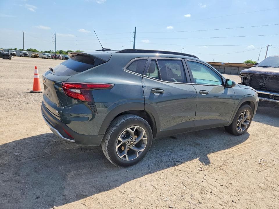 2025 CHEVROLET TRAX 1LT 3