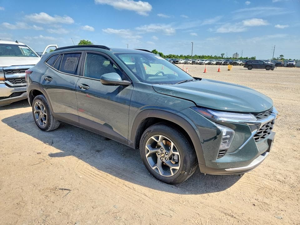 2025 CHEVROLET TRAX 1LT 4