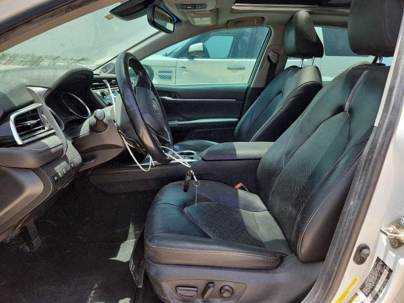 2018 TOYOTA CAMRY XSE 7