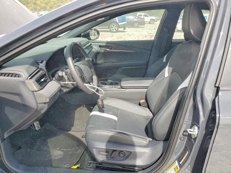 2026 TOYOTA CAMRY SE SE 7