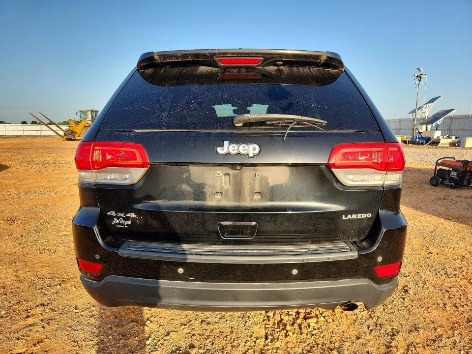 2017 JEEP GRAND CHEROKEE LAREDO 6