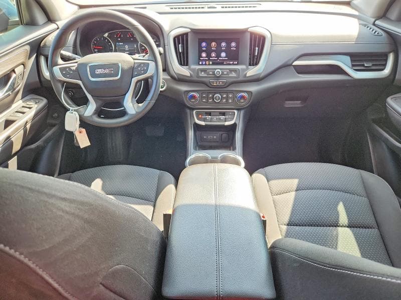 2024 GMC TERRAIN SLE 8