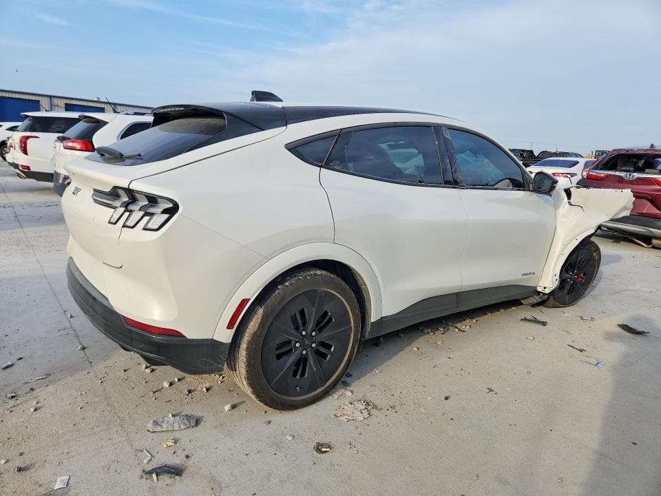 2025 FORD MUSTANG MACH-E GT 3