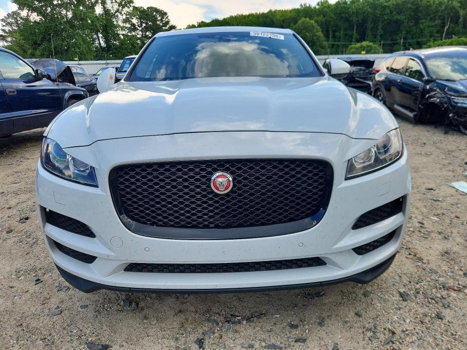 2019 JAGUAR F-PACE PRESTIGE 5
