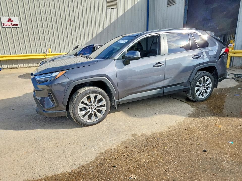 2023 TOYOTA RAV4 XLE PREMIUM 1