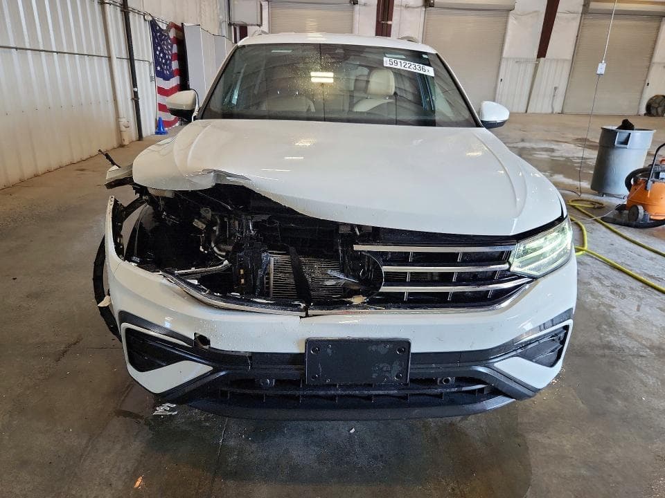 2022 VOLKSWAGEN TIGUAN SE 5
