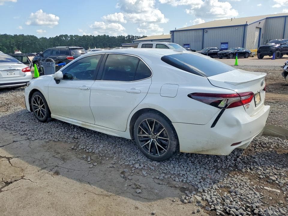 2024 TOYOTA CAMRY 2