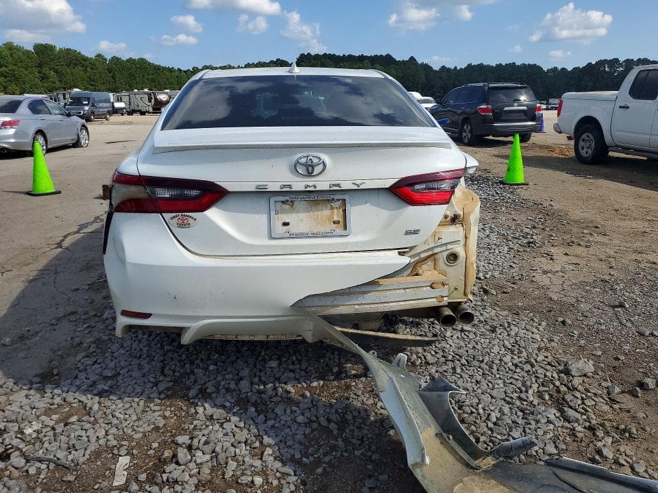 2024 TOYOTA CAMRY 6