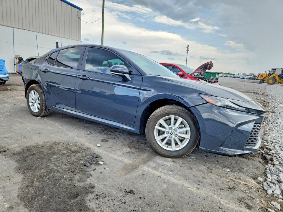 2025 TOYOTA CAMRY LE 4