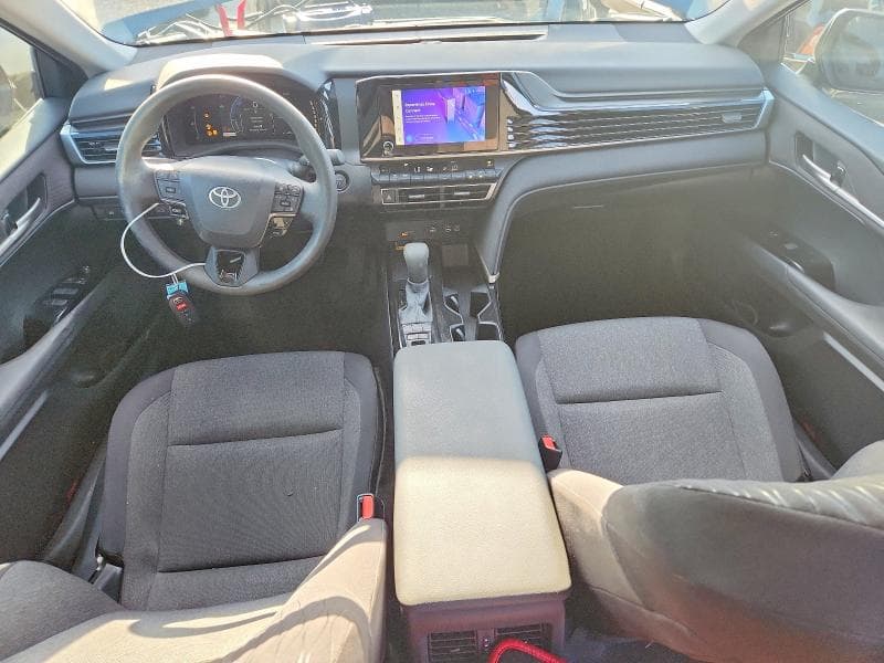 2025 TOYOTA CAMRY LE 8