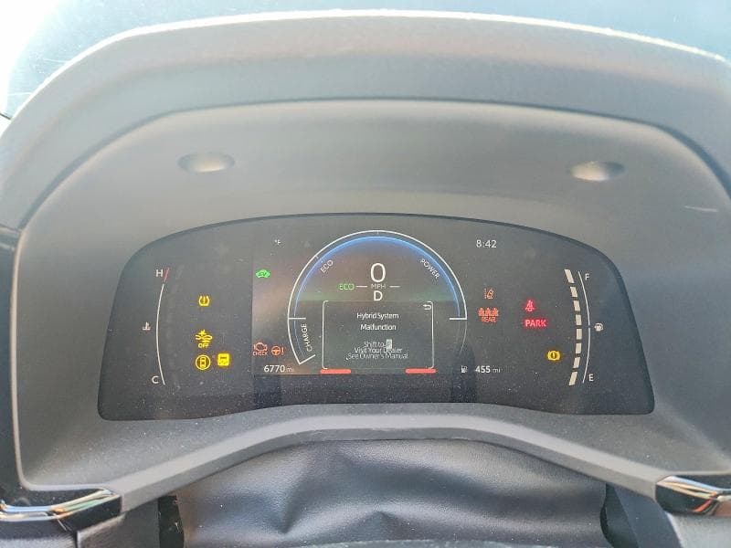 2025 TOYOTA CAMRY LE 9