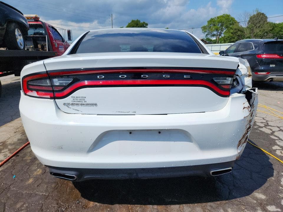 2017 DODGE CHARGER SE 6