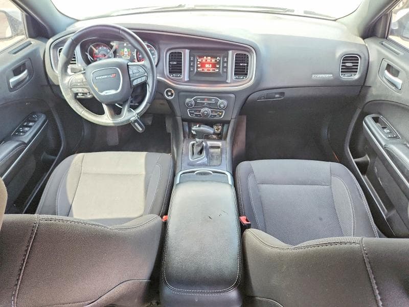 2017 DODGE CHARGER SE 8