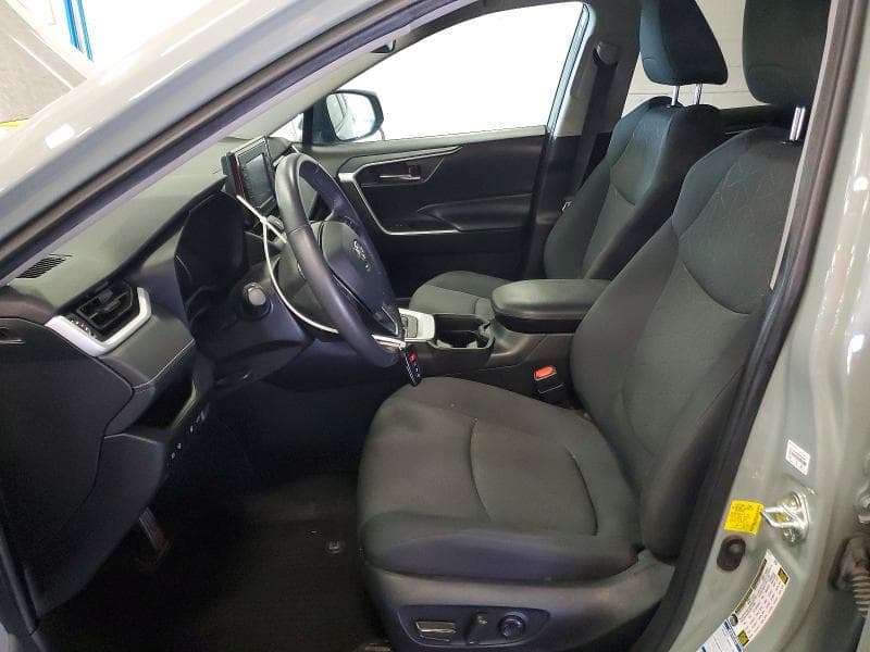 2021 TOYOTA RAV4 XLE XLE 7