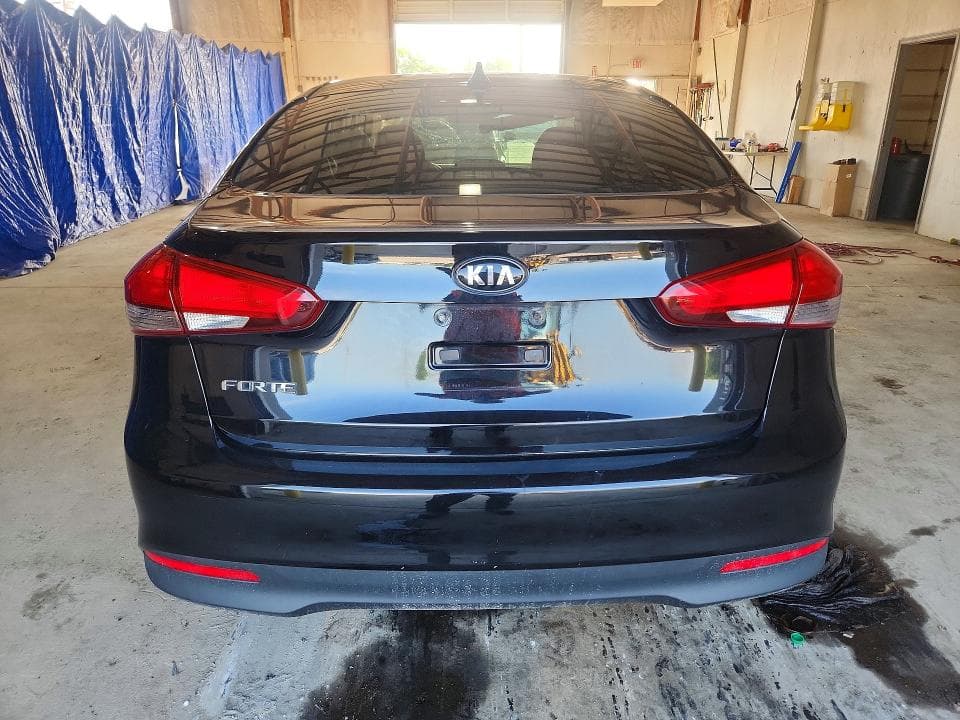2017 KIA FORTE LX 6