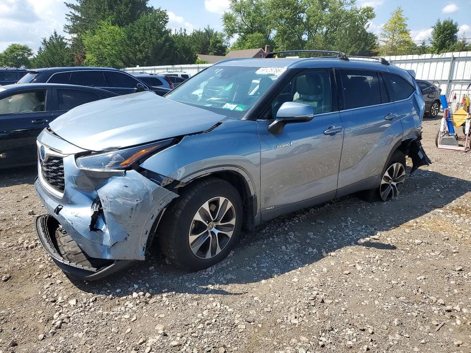 2021 TOYOTA HIGHLANDER HYBRID XLE HYBRID XLE - 1