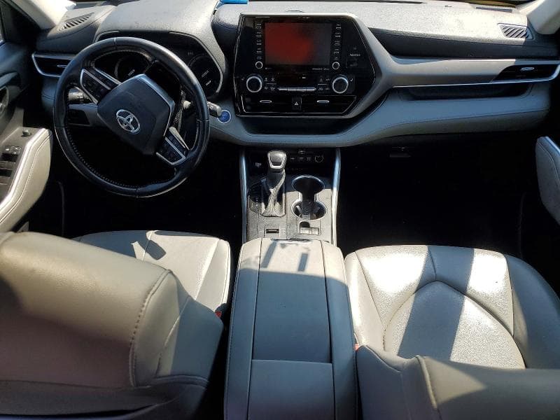 2021 TOYOTA HIGHLANDER HYBRID XLE HYBRID XLE 8