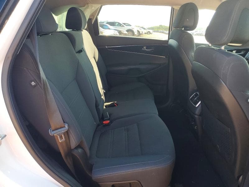 2017 KIA SORENTO LX V6 LX V6 11