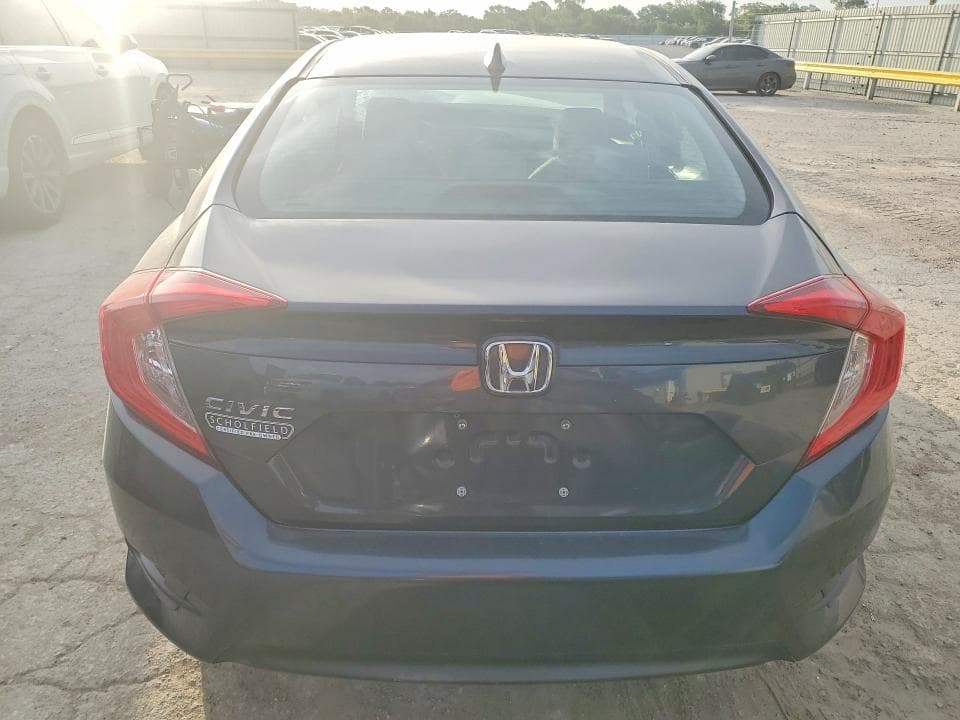 2018 HONDA CIVIC EX 6