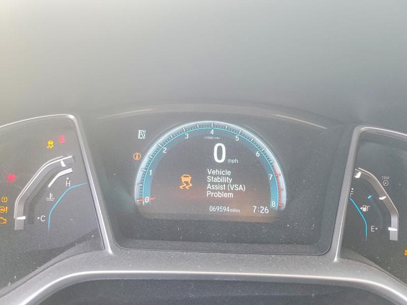 2018 HONDA CIVIC EX 9