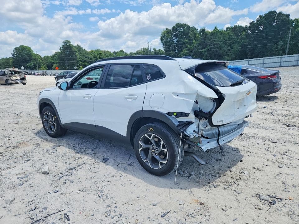 2024 CHEVROLET TRAX 1LT 2