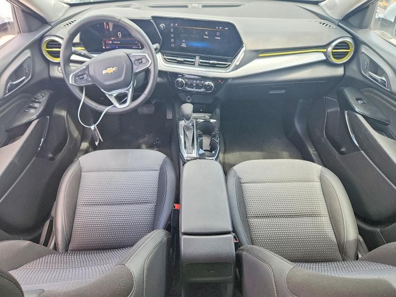 2024 CHEVROLET TRAX 1LT 8