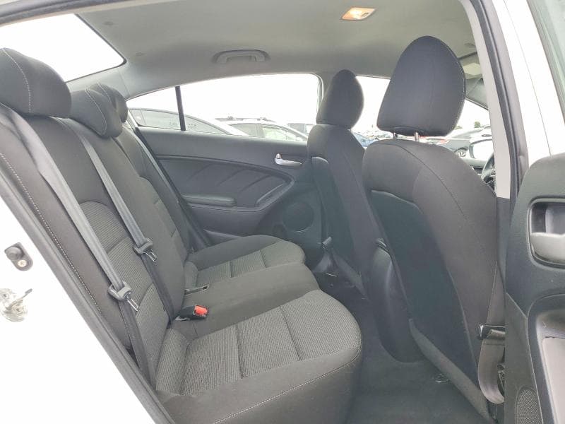 2018 KIA FORTE LX 10