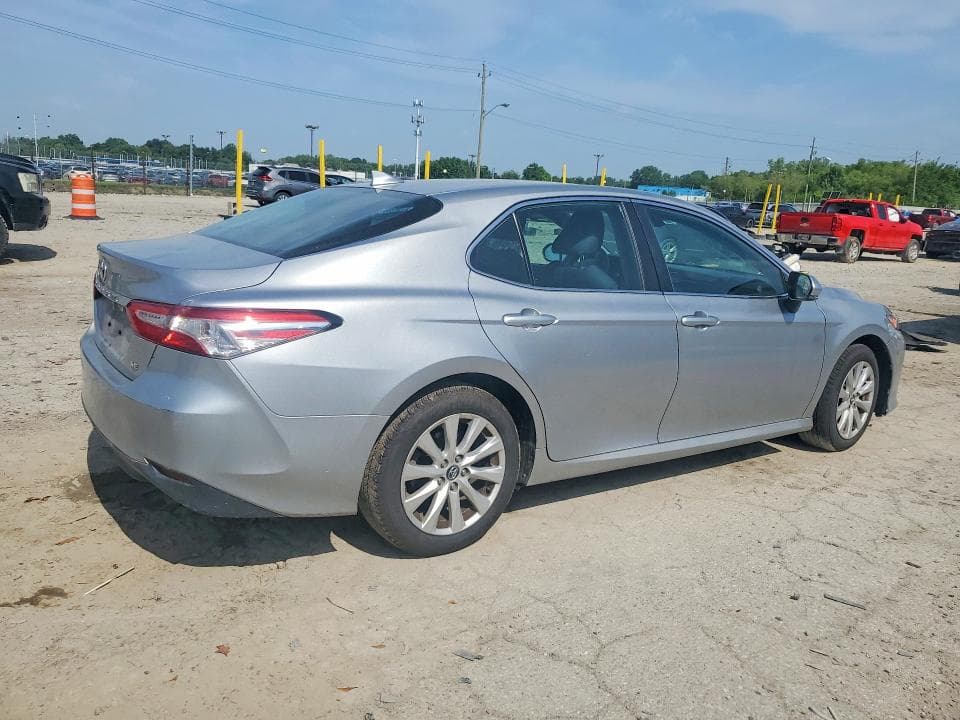 2019 TOYOTA CAMRY LE 3