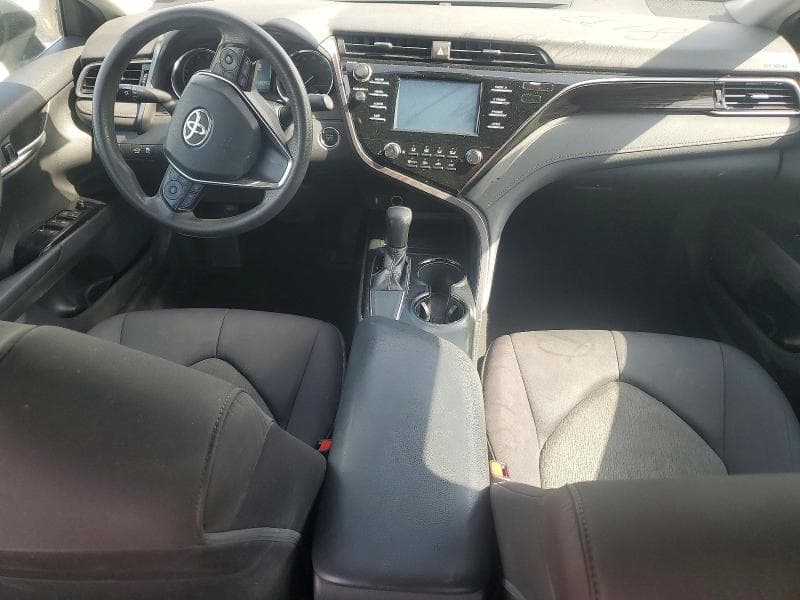 2019 TOYOTA CAMRY LE 8