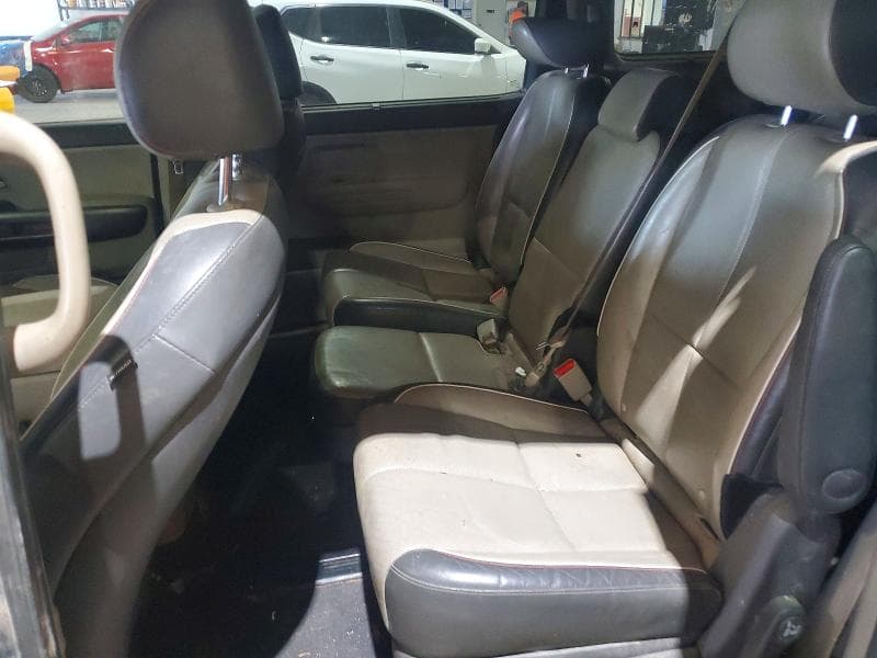2017 KIA SEDONA LX LX 11