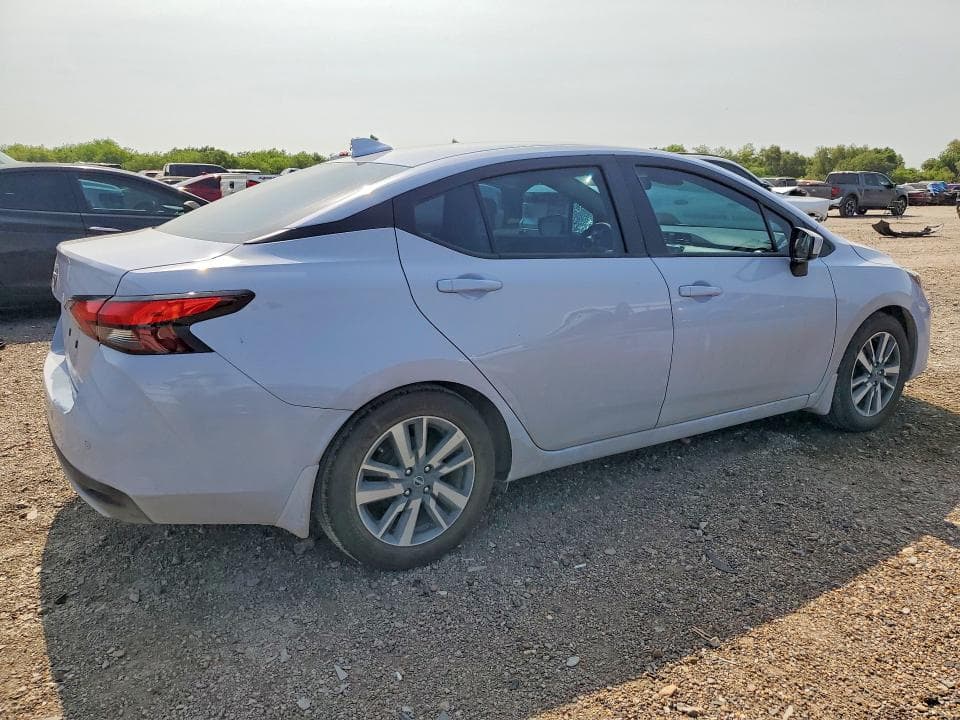 2025 NISSAN VERSA SV 3