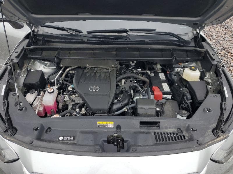 2025 TOYOTA HIGHLANDER XLE 12