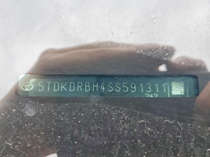 2025 TOYOTA HIGHLANDER XLE 13