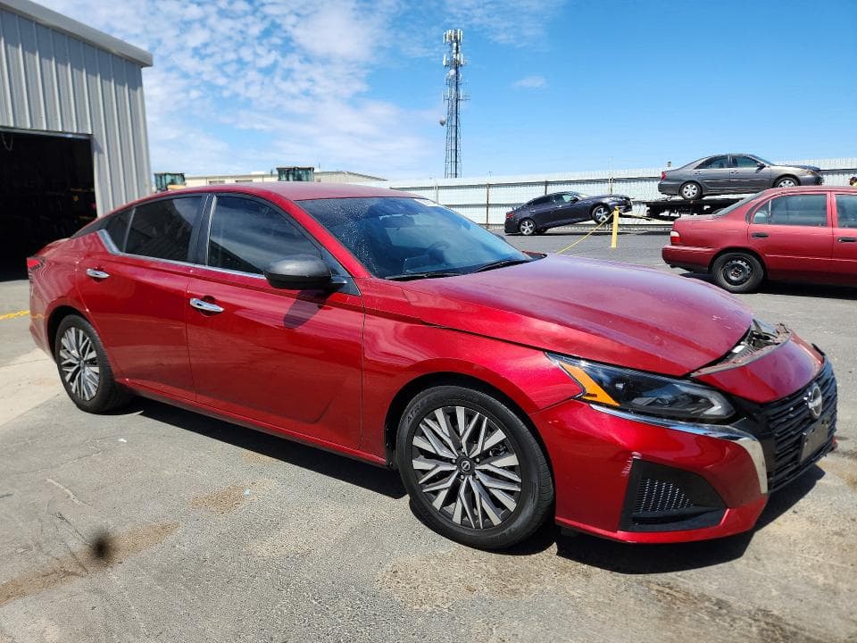 2024 NISSAN ALTIMA SV 4